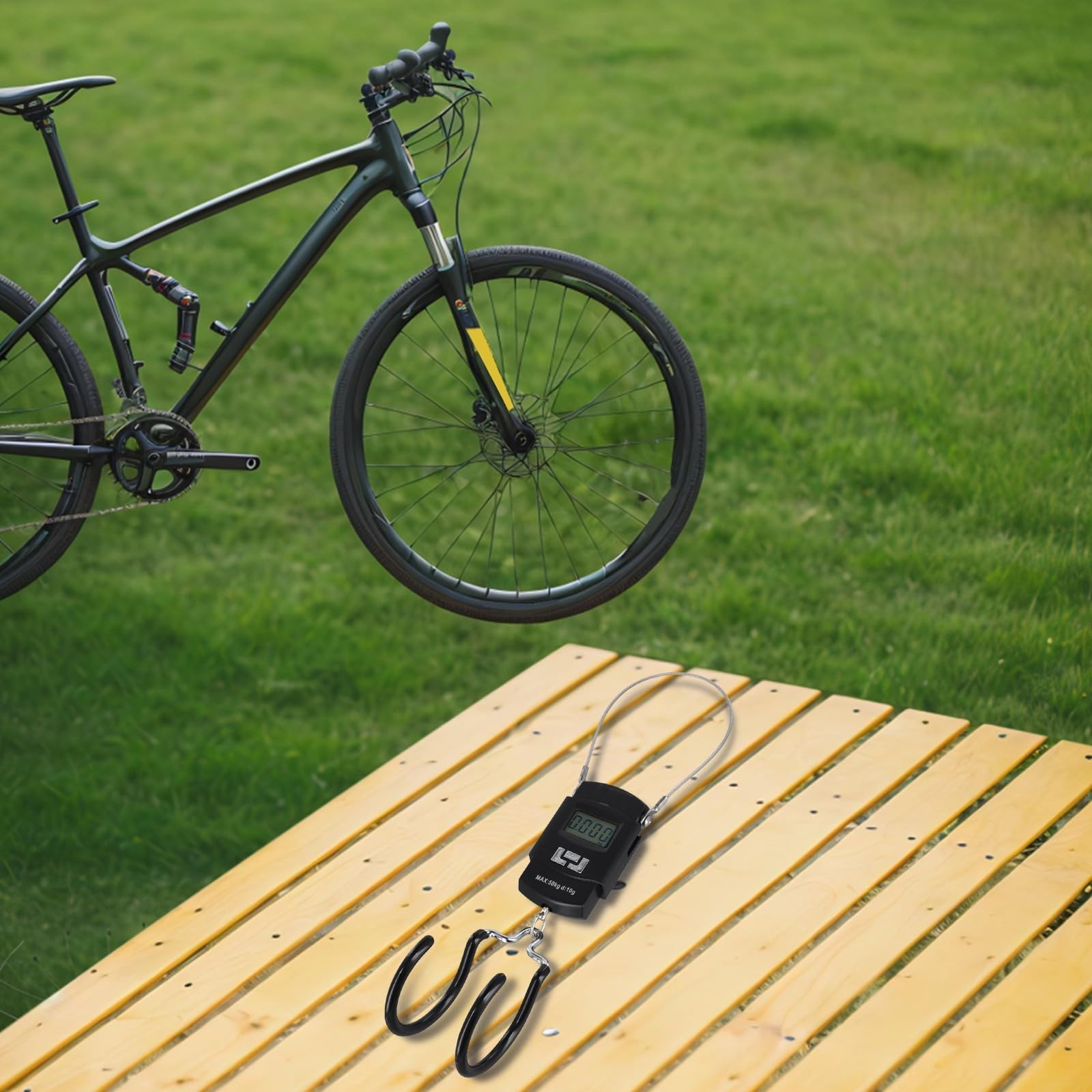 Bilancia elettronica per bicicletta, 217 g, bilancia digitale portatile con gancio per una misurazione accurata del peso della bici, design in metallo leggero per gli appassionati di ciclismo