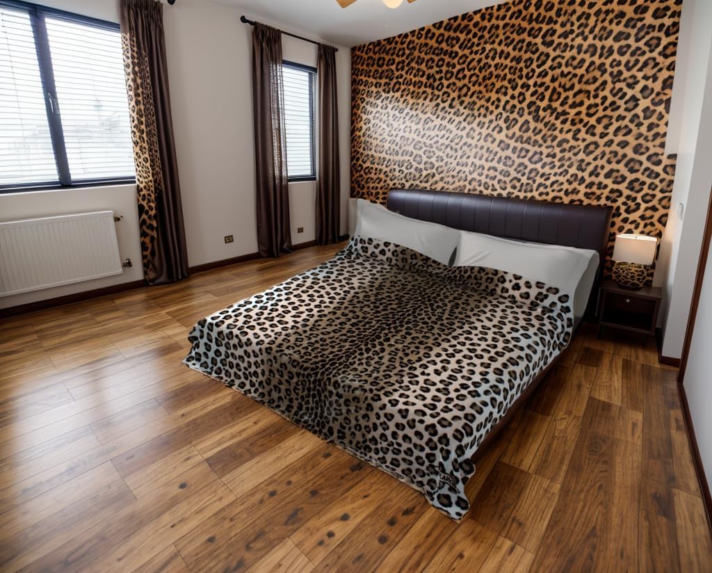 SOLARON Super Thick Heavy Weight Ultra Silky Soft Mink Heavy Duty Reversible Blanket Bed comforters bedspreads Bedding Comforter King or Queen (Queen, Leopard Brown)