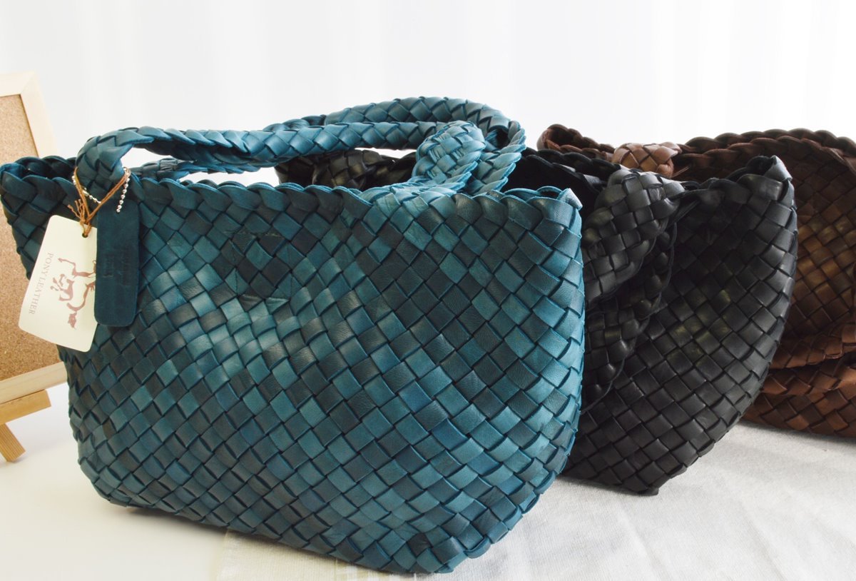 B. stuff レザー バッグ .ビースタッフバンドバック編み込み B.stuff