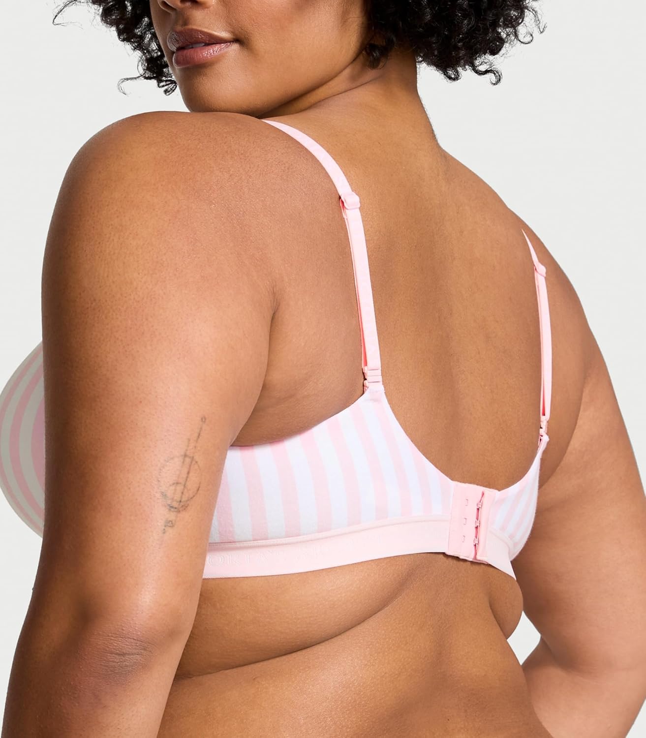 Victoria's Secret Women's Lightly Lined T-Shirt Bra, Bras for Women (32A-38DDD) - Image 2