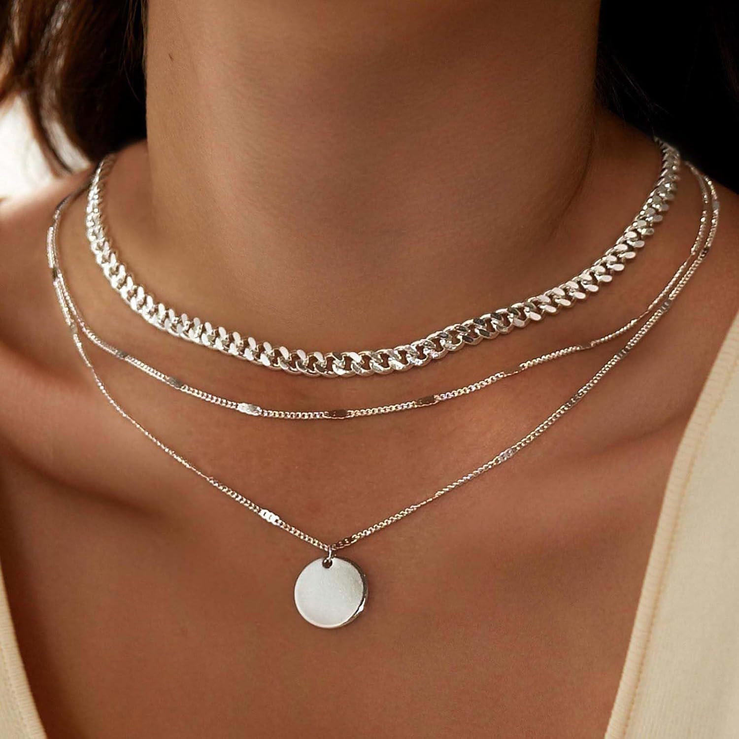 Vintage Layered Coin Necklace Gold Disk Choker Necklaces Round Disc Pendant Necklace Curb Chain Necklaces Round Geometric Choker Jewelry for Women - Image 5