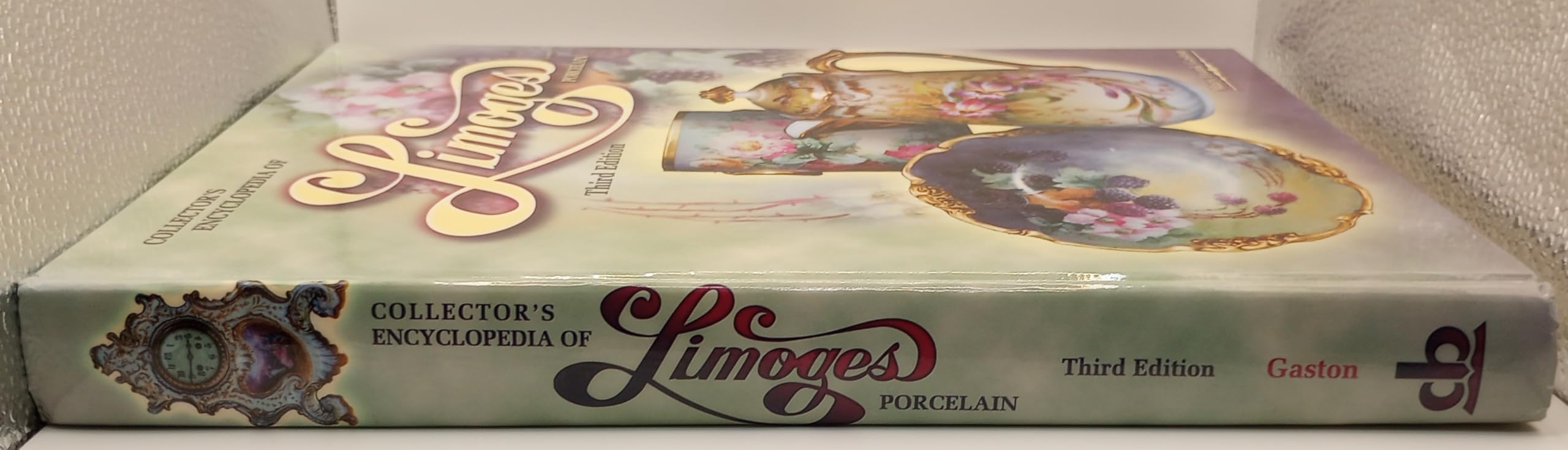 Collectors Encyclopedia of Limoges Porcelain