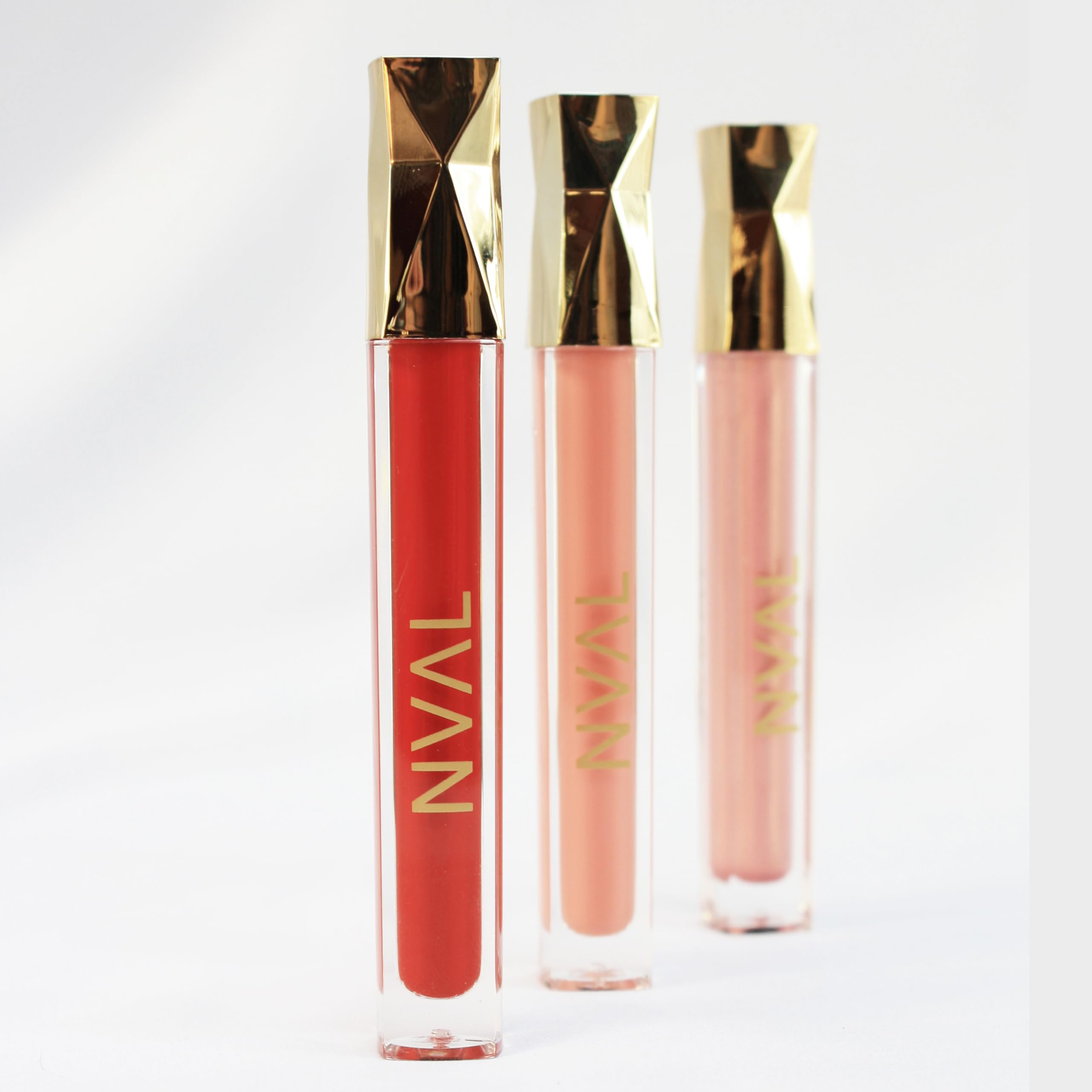 NVAL - KIT de 3 Pintalabios Rojo, Rosa y Peach - Bálsamo de Labios Realzador del Color Natural - Hidratación las 24 horas - Ingredientes de Origen Natural.