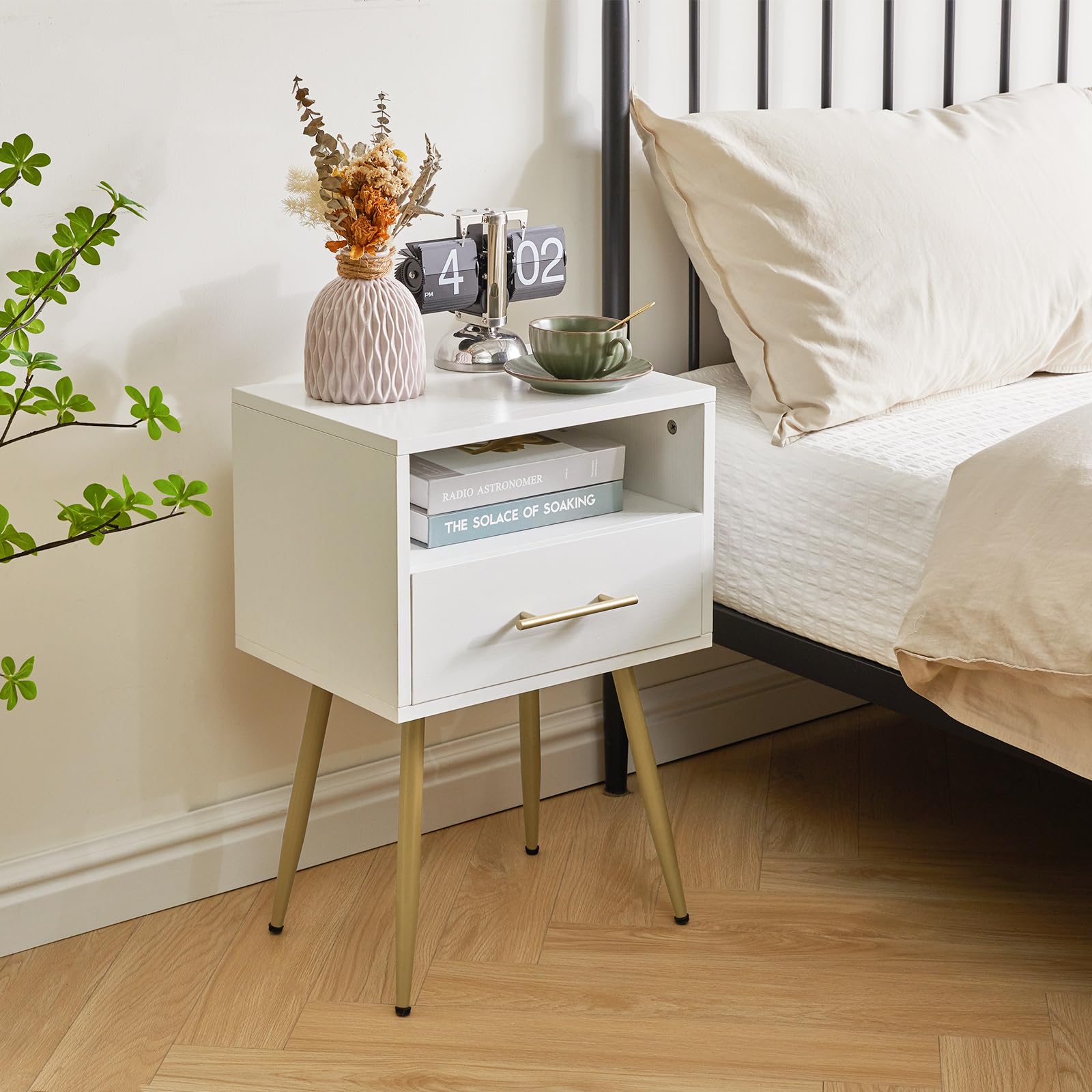 IBUYKE Mesita de Noche Moderna de Mediados de Siglo con Patas, Minimalista y práctica con Espacio de Almacenamiento de 2 Niveles, para Dormitorio, Sala de Estar, Blanco