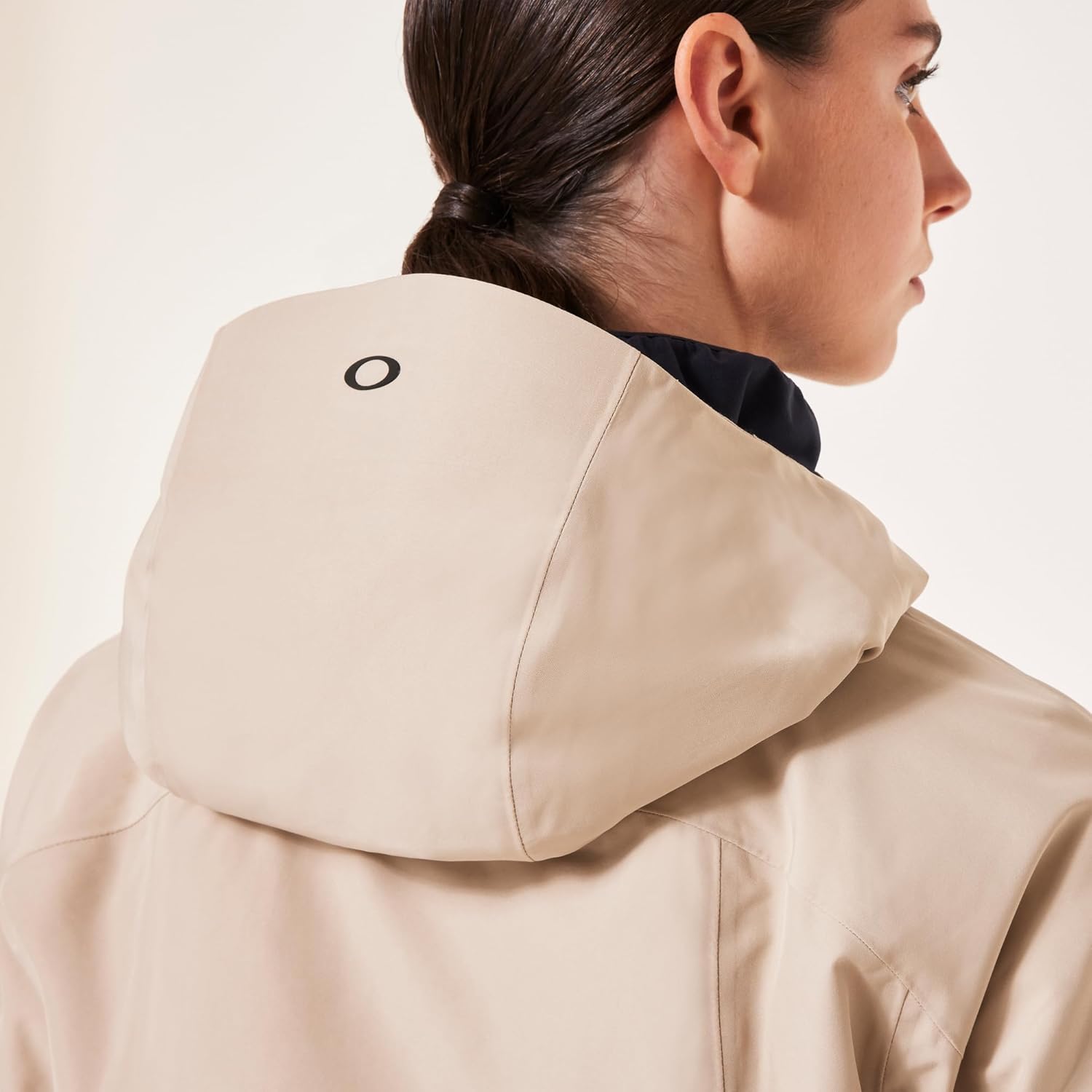 Oakley womens Sub Temp Recycled Gore-tex Jacket
