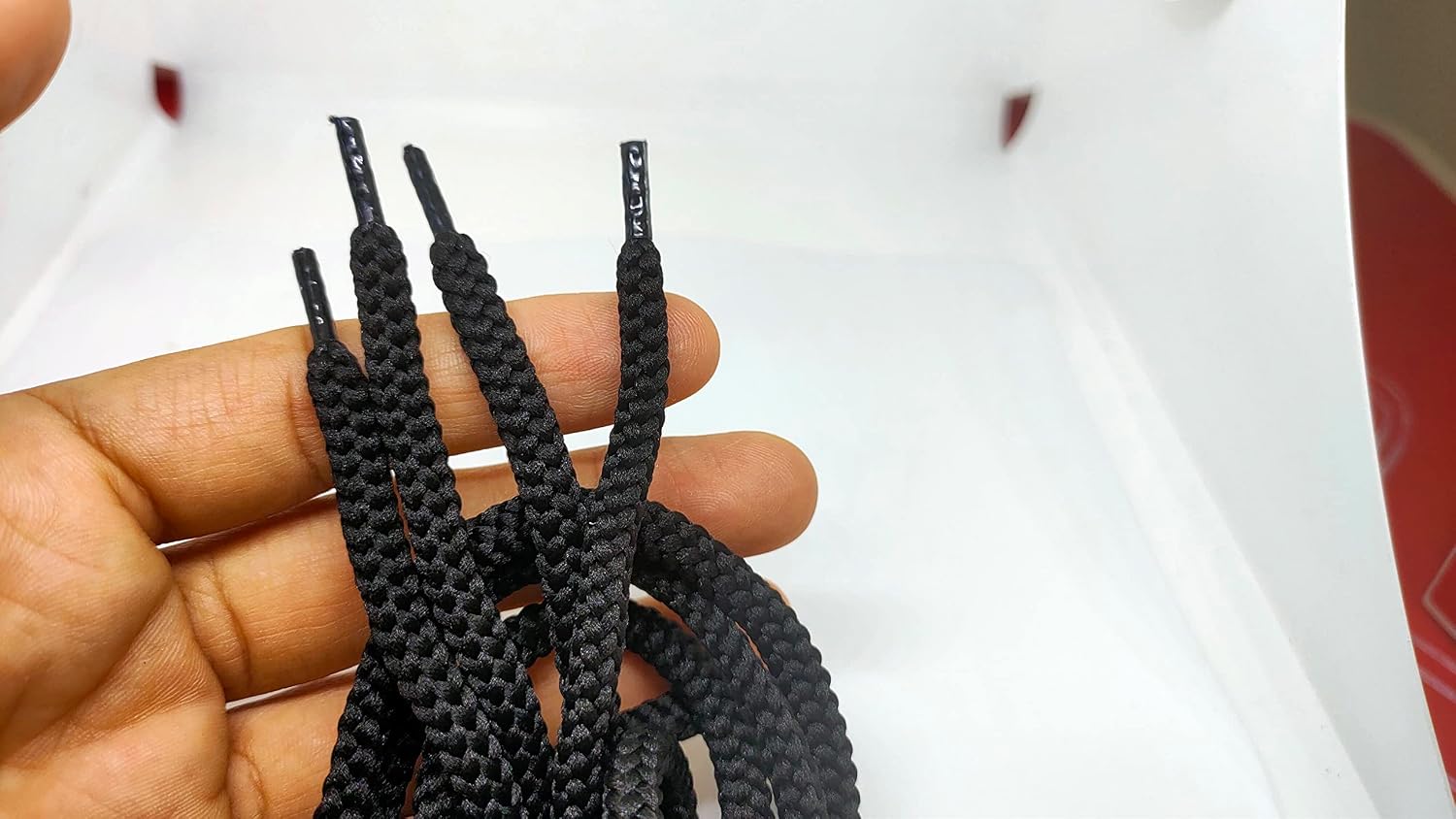 4 Pieces Round Hoodie Drawstrings Cord Replacement (Black) 6mm X 50 Inch Draw String for Sweatpants, Sweatshirt, Jacket, Coats, Shorts, Pants, Swim, Trunks, Sewing Threader