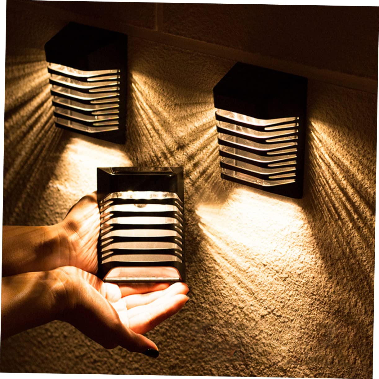 2szt Solarna lampa ścienna Zewnętrzne lampy ścienne Solarne lampy zewnętrzne Zewnętrzne lampy ogrodowe Zewnętrzne lampy zasilane energią słoneczną Solarna lampa ścienna Ogrodowa lampa ścienna Plastiko