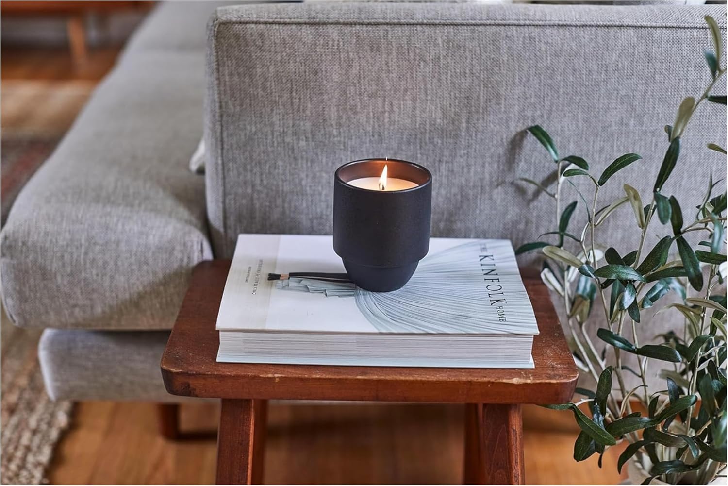 Paddywax Parks, Yosemite Scented Candle in Reusable Ceramic Jar with Crackling Wood Wick, Soy Candle with Approx. 77 Hour Burn Time, Decorative Gift Candles for Home, Cottonwood & Oak Scent, 11 oz