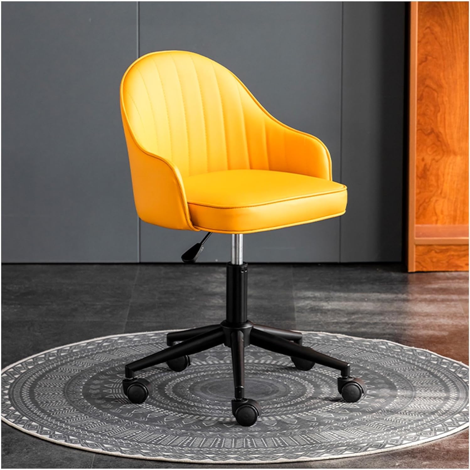 Chaise de bureau pivotante à 360° avec roulettes pour soulager le dos assis
