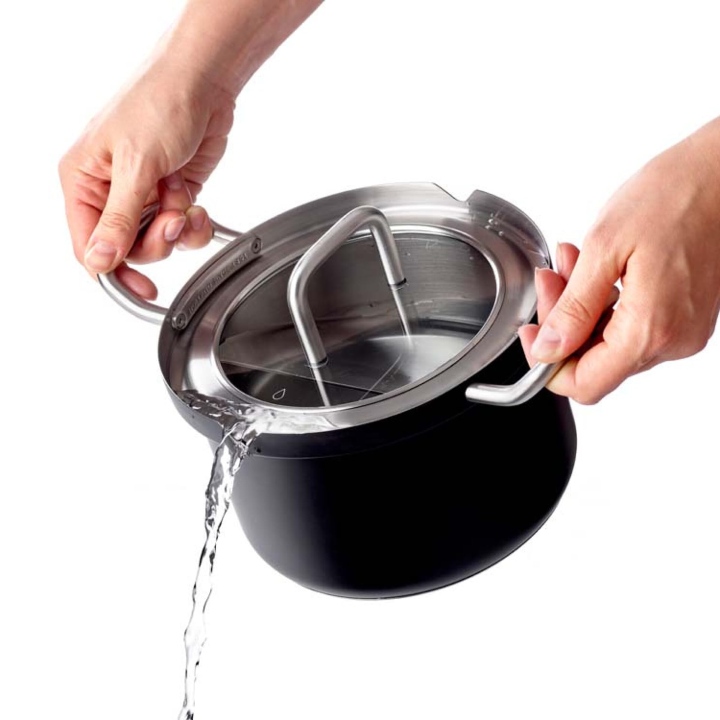 BK Q-Linair Master Glass Black stal szlachetna kompatybilne z indukcją 5 sztuk garnków i patelni ze szklaną pokrywką, bezpieczne w piekarniku do 220 C, uchwyty Stay Cool, nadają się do mycia w