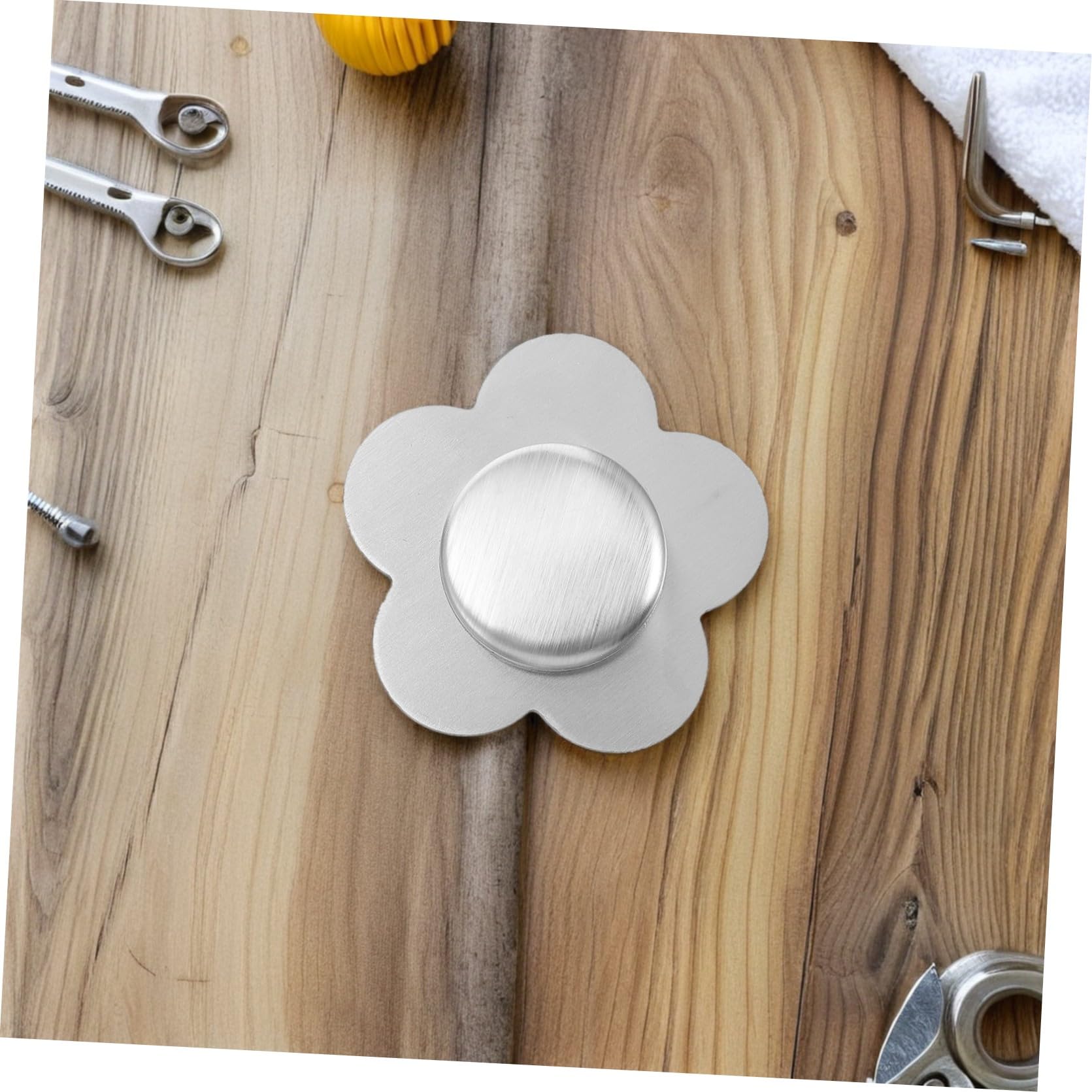 Toyvian Magnetico Pesi per Tovaglia in Acciaio Inossidabile Fissatore Antivento Forma di Fiore per Tovaglie da Esterno Impermeabili e Resistenti Design Liscio e Protettivo per Tavoli