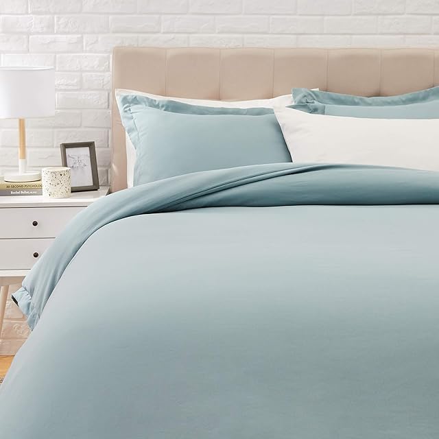Amazon Basics Light-Weight Microfiber Duvet Cover Set with Snap Buttons - King, Spa Blue