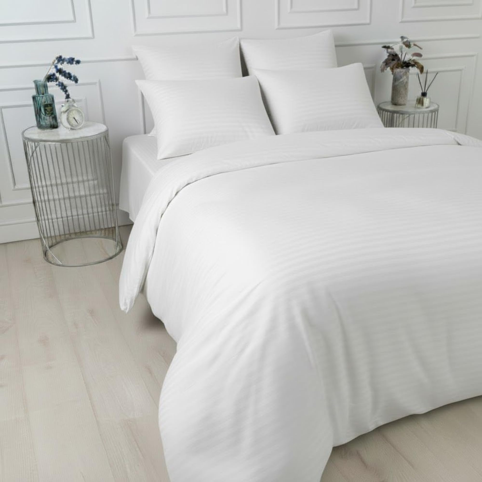 6PC KING DUVET COVER SET -100% MICROFIBER LONGLASTING MATERIAL - STRIPE PATTERN - WHITE