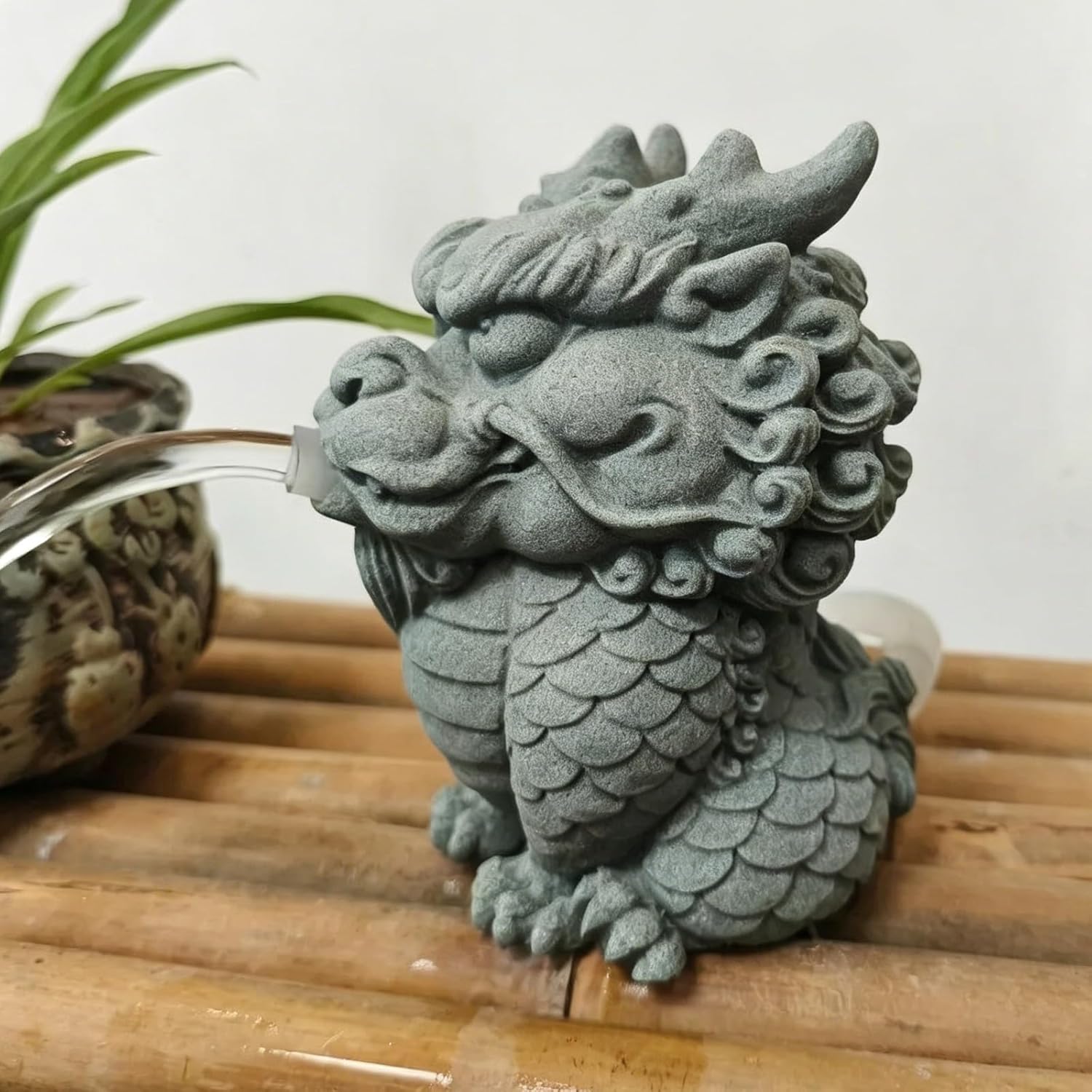 Animal Pond Spitters for Small Ponds, Garden Decor for Koi Pond, Fish Tank Automatic Circulation Water Landscaping Ornaments, with Water Pump and Hose