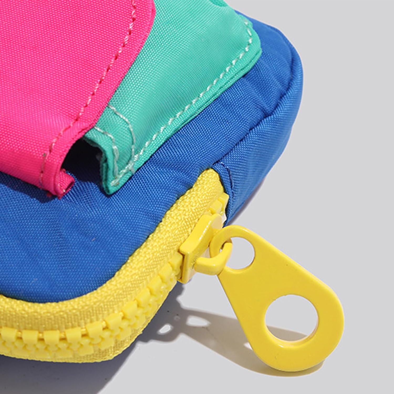 Colorful Miniature Organizers Bag Zippers Closure Portable Coin Holder for Students Outdoor Activities Purse Bag Compact Travel Organizers Contrast Color Wallet