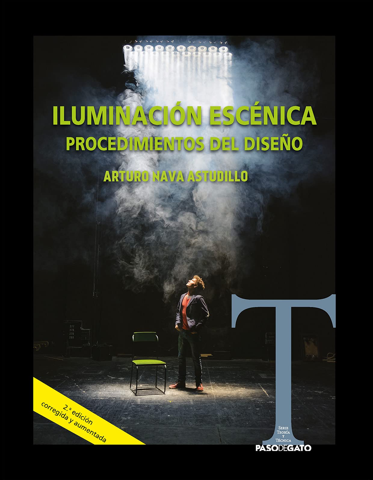 Iluminación escénica livre en espagnol sur l'éclairage de scène