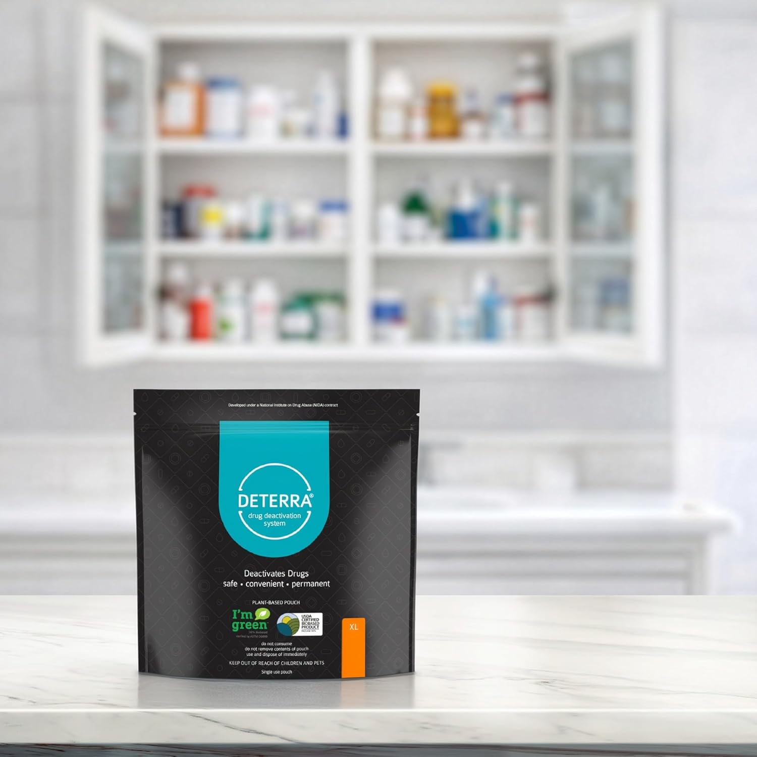 Drug Deactivation Disposal System - Deterra Safe Medication, Pill, and Liquid Destroyer - Extra Large Pouch Disposes 450 Pills, 60 oz or 60 Patches (1-Pack)