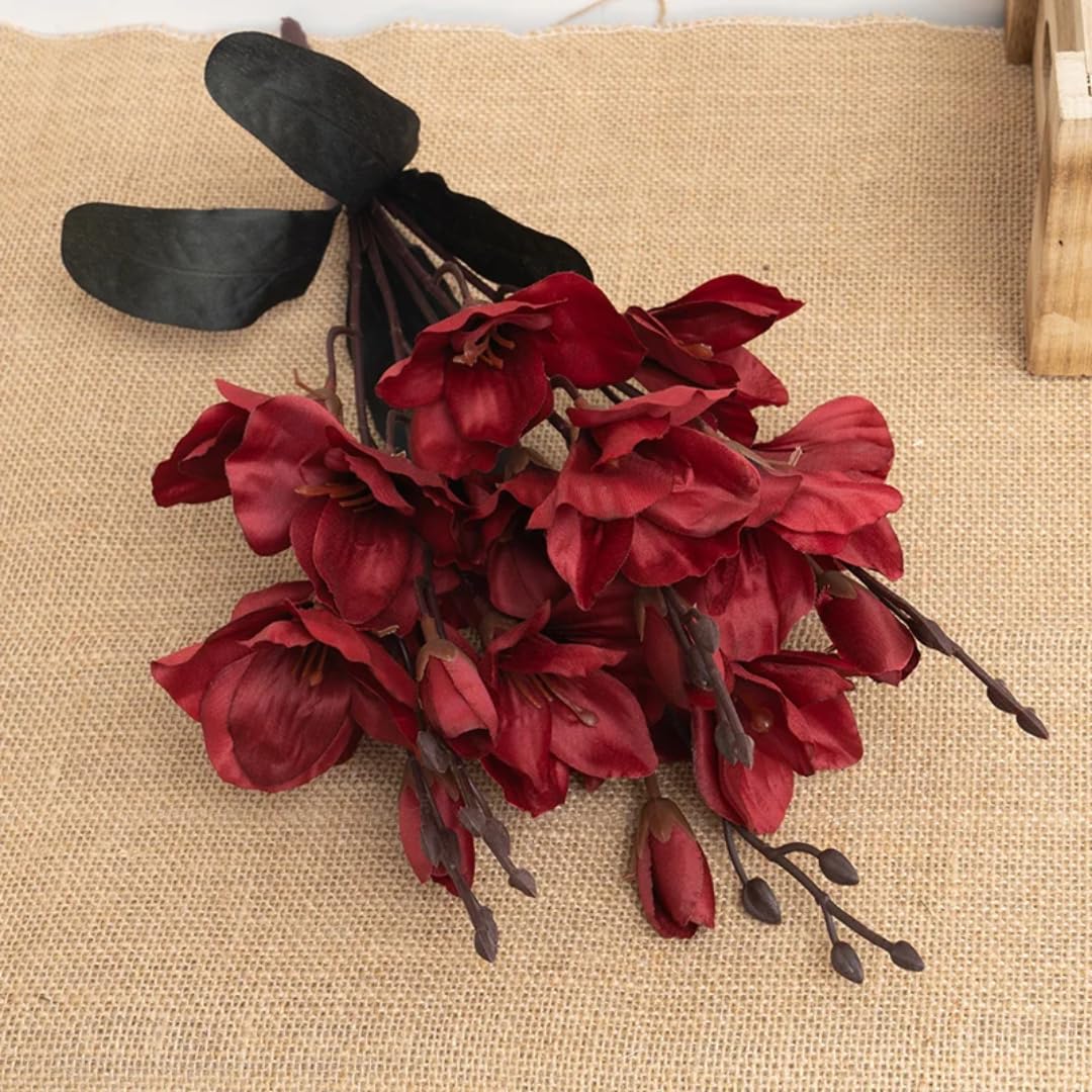 Bouquet artificiel de magnolia rouge foncé pour votre décoration de table