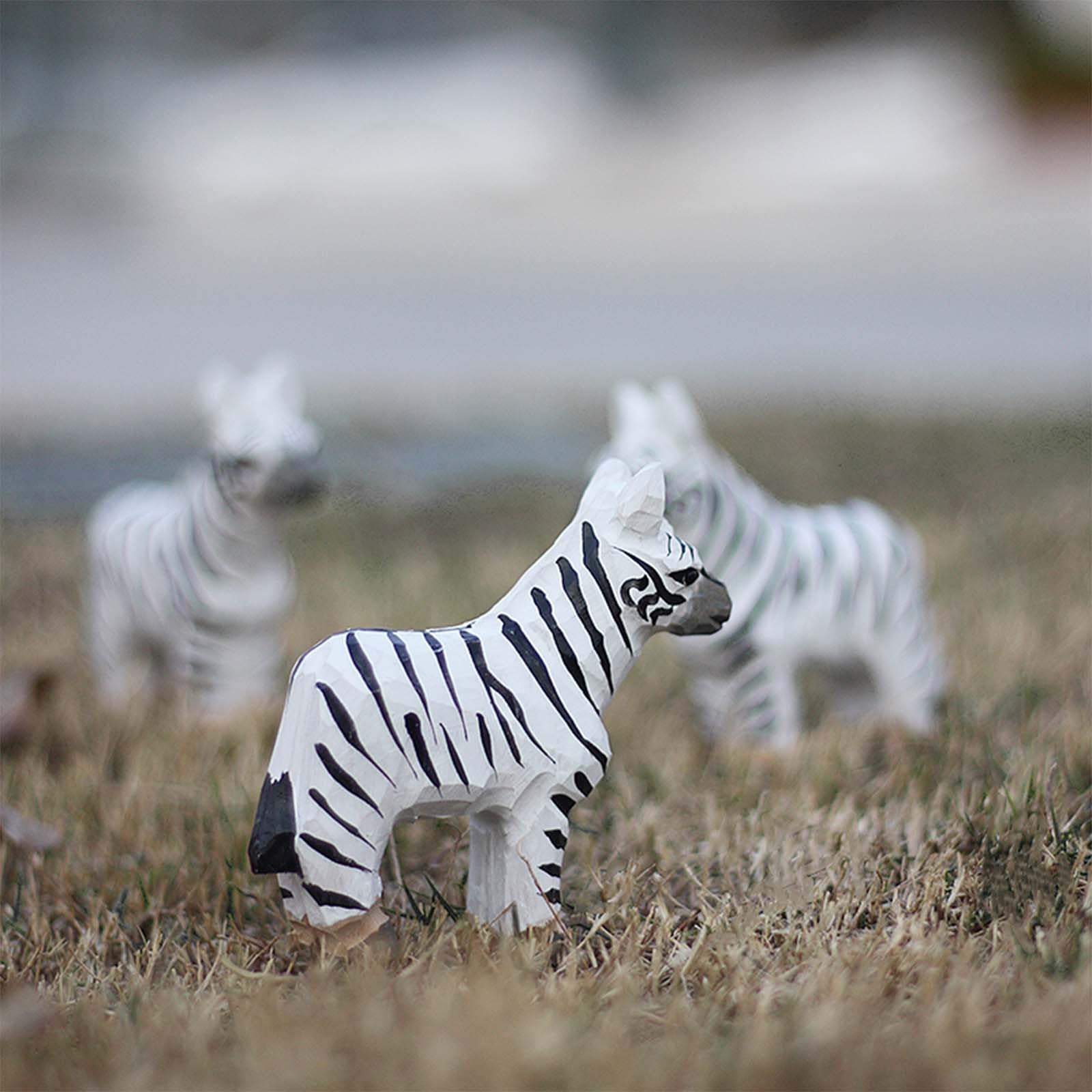 Amazon.co.jp: シマウマ かわいい 木彫り インテリア雑貨 しまうま