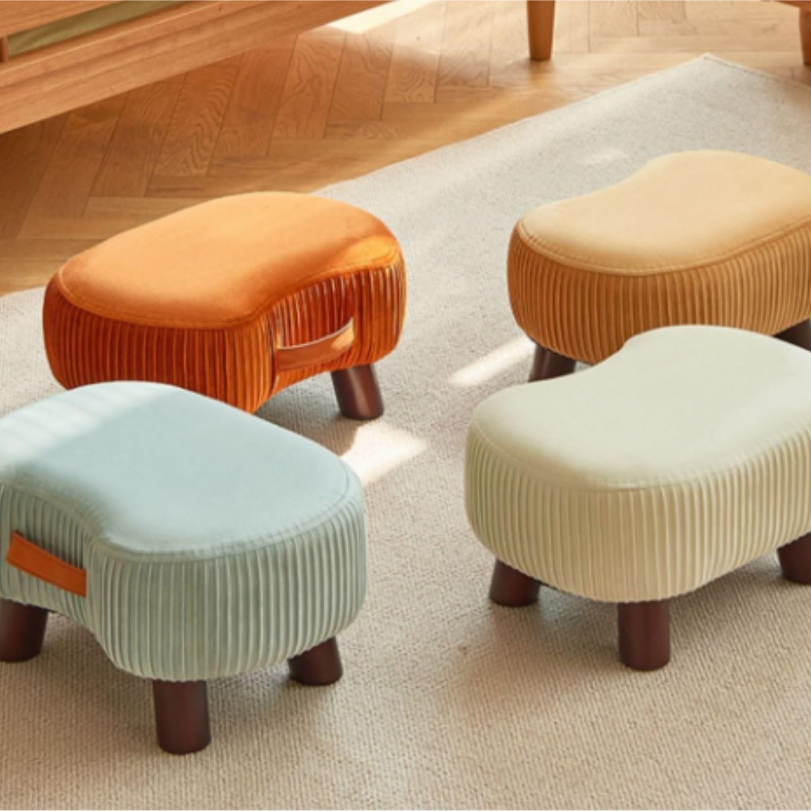 Ottomana Salón Reposapiés Cómodo, Suave, Corto, Tapizado De Felpa, con Asa Portátil Asiento Extra(Beige)