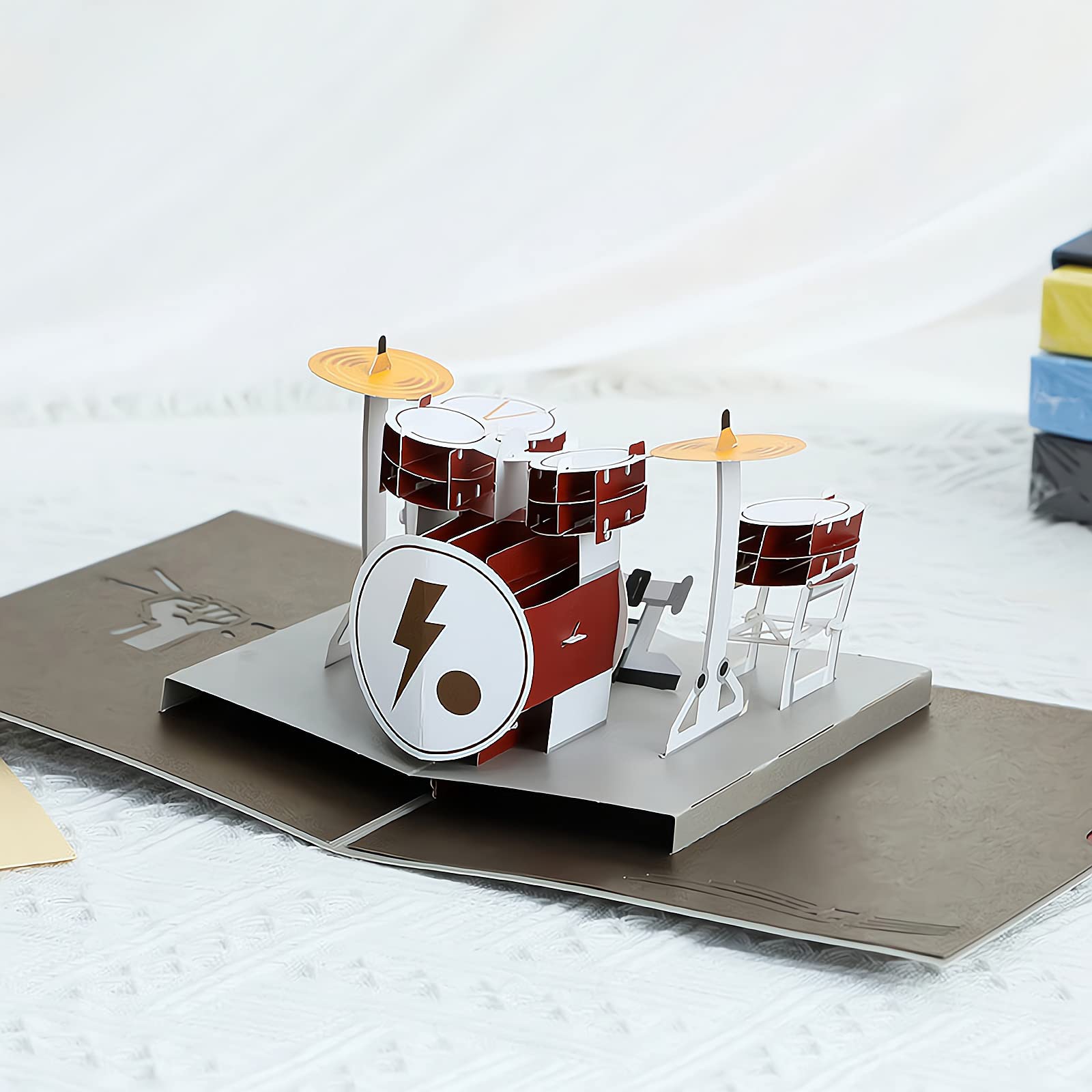Tarjeta de felicitación 3D desplegable con sobre y kit de batería de marca