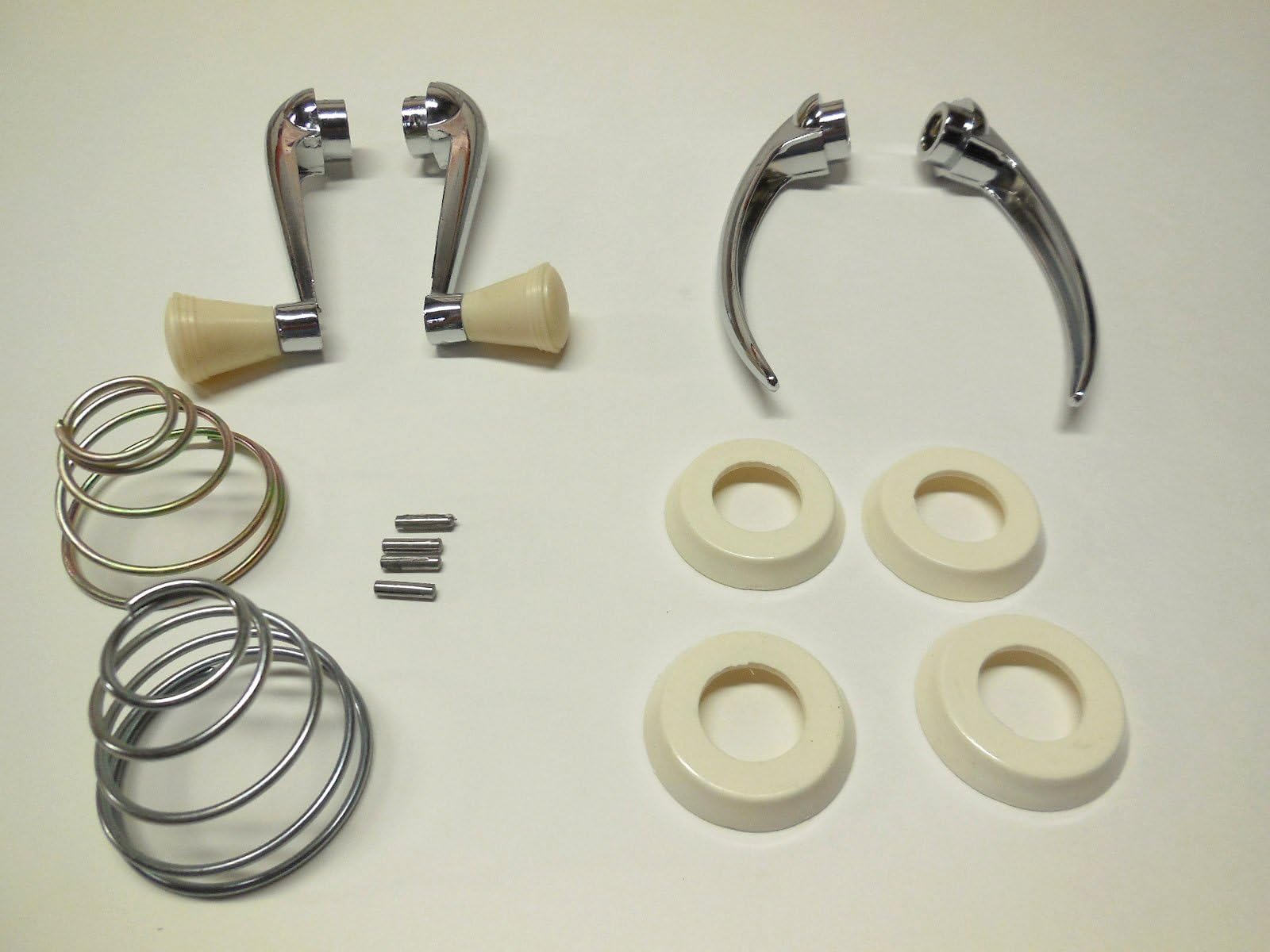 Pro-One58-66 VW Beetle Interior Door Handle & Crank Set, Ivory KT-1052