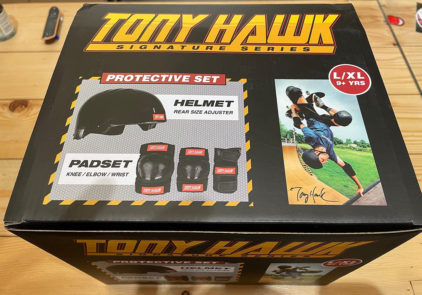 Ensemble Protection Tony Hawk Casque + Protections Enfant Skateboard BMX – Taille L/XL