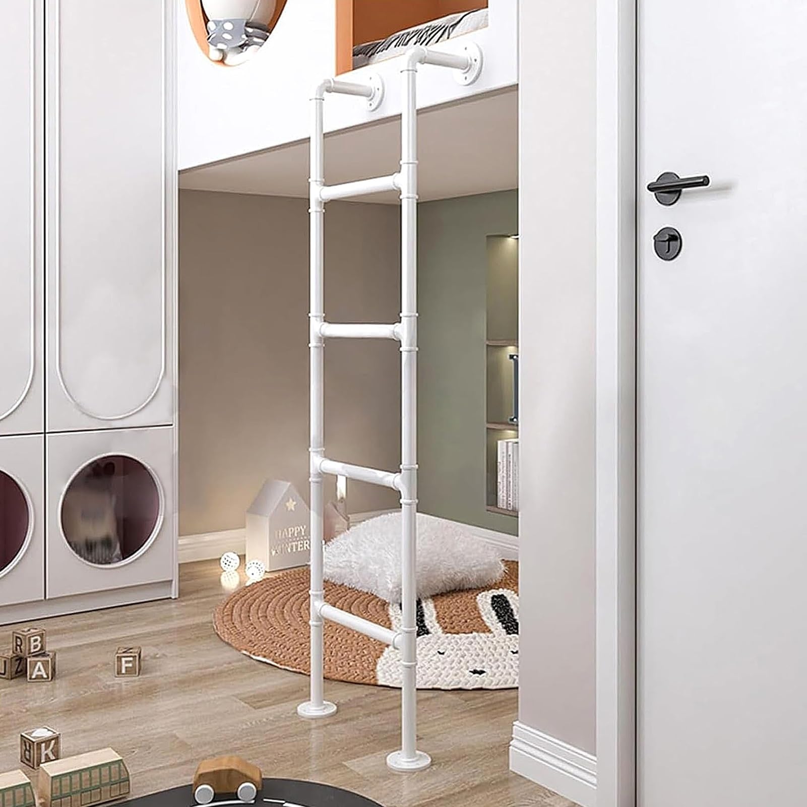 Échelle en métal pour lit superposé de chambre enfant blanche