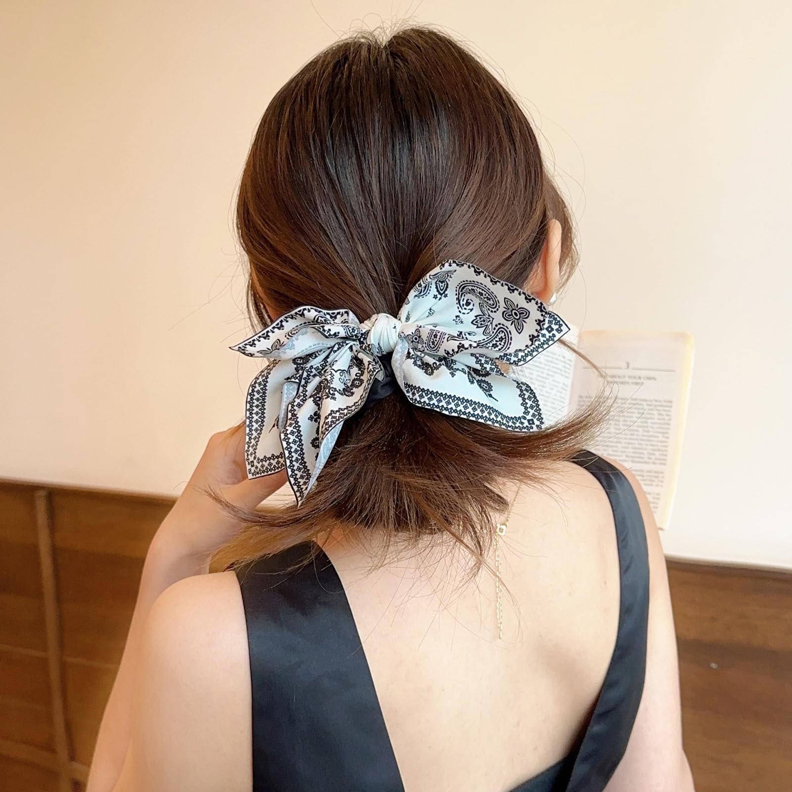 Amazon.com: Podanri Boho Bow Knot Bandana Fabric Hair Claw  display picture 2
