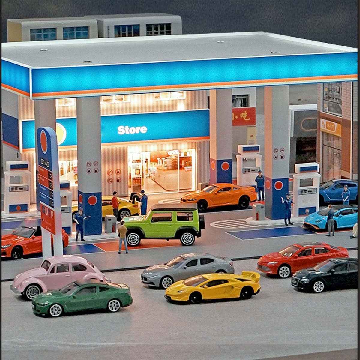 Gulf Stacja benzynowa z oświetleniem LED, stacja gazowa Diorama 1:64, zestaw scen budowlanych dla kolekcjonerów modeli samochodów (niebieska)
