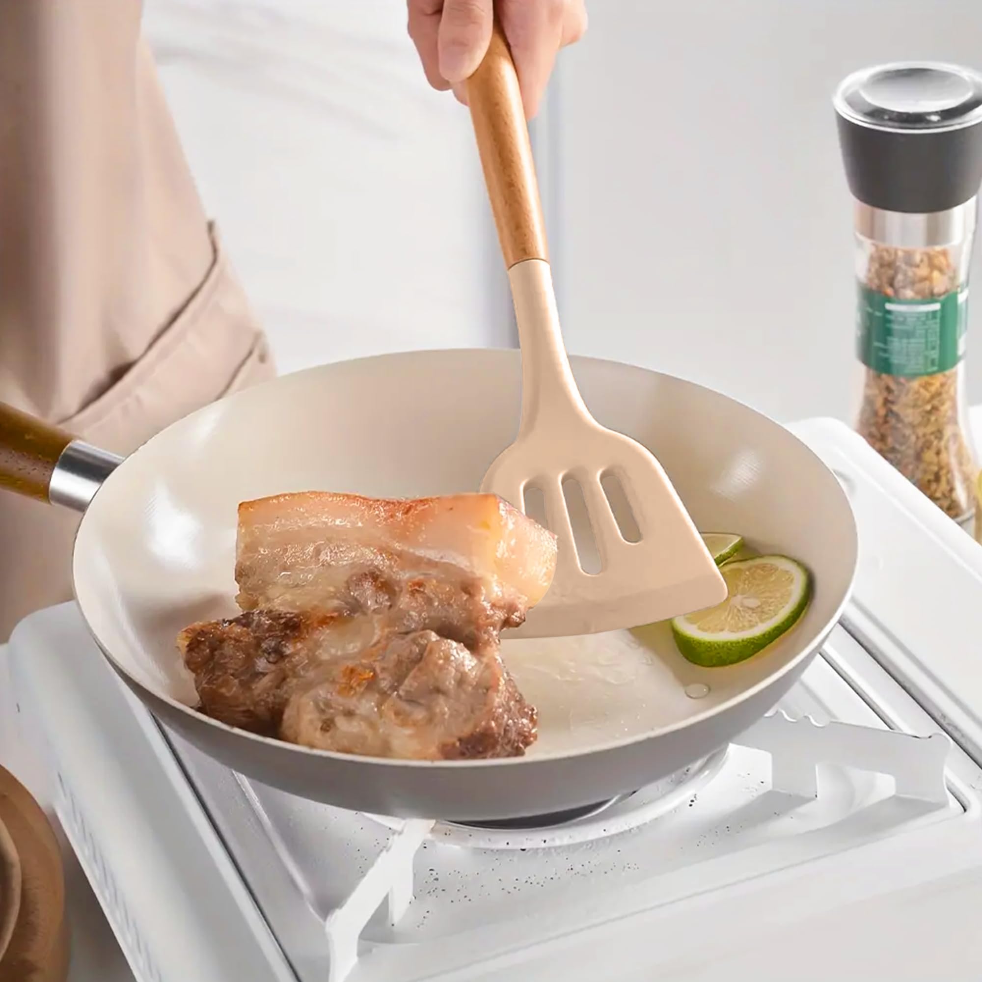 JUPPLIES Juego de Utensilios de Cocina de Silicona 12 Piezas con Mangos de Madera y Soporte Organizador – Set Antiadherente Resistente al Calor – Apto para Todas Las Ollas y Sartenes - Marrón — view 7