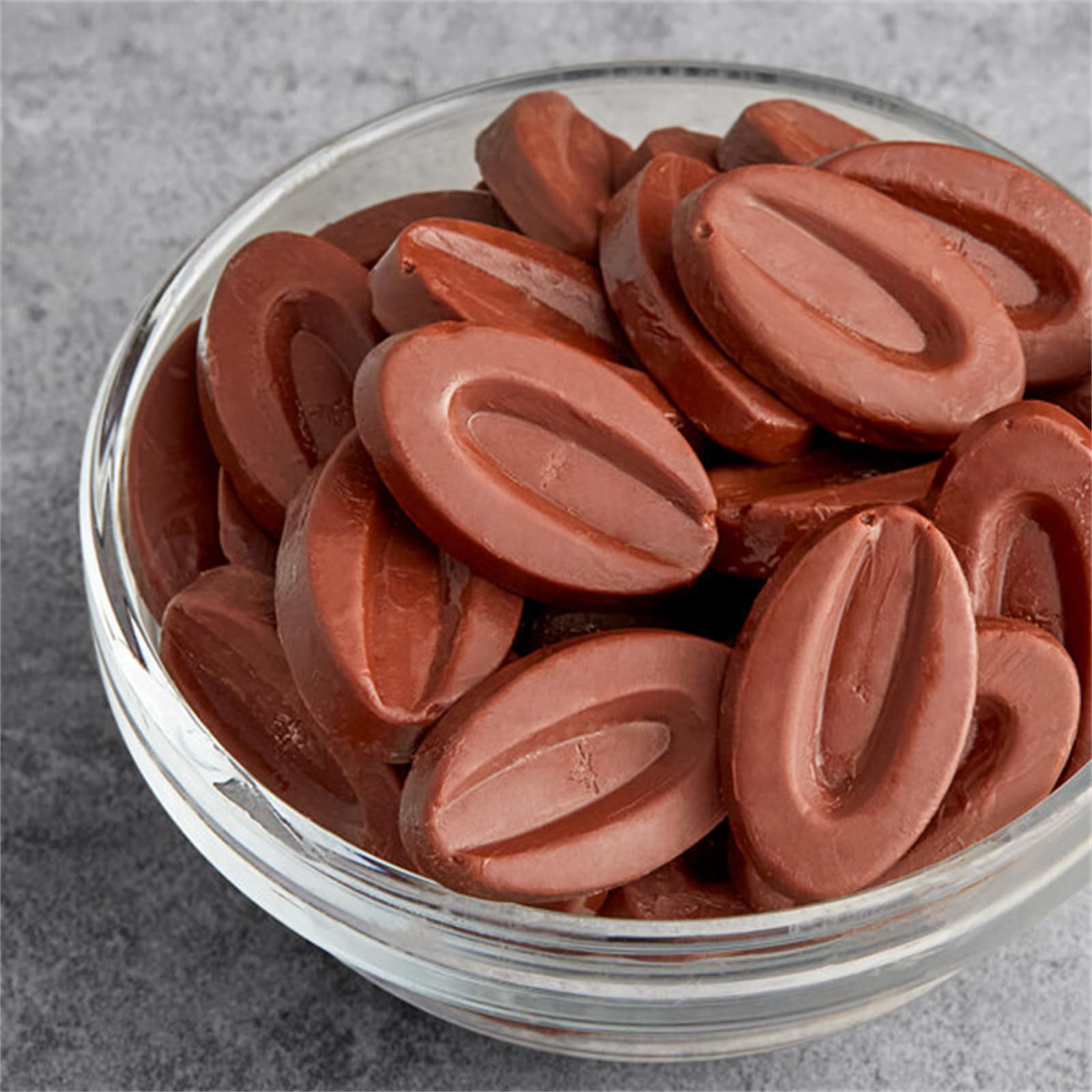Amazon.com: Hukambi 53% Milk Chocolate Feve 6.6 lb. - 3/Pieces WS