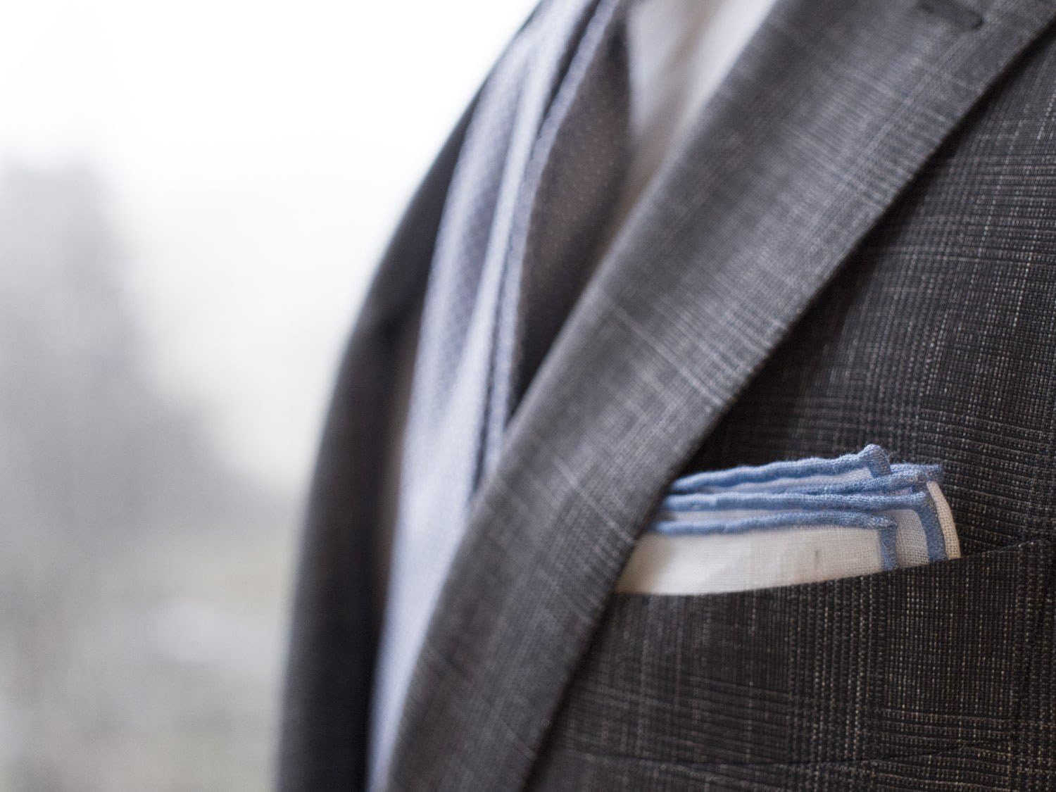 Flairs New York Gentleman's Essentials Weekend Casual White Pocket Square - Image 2