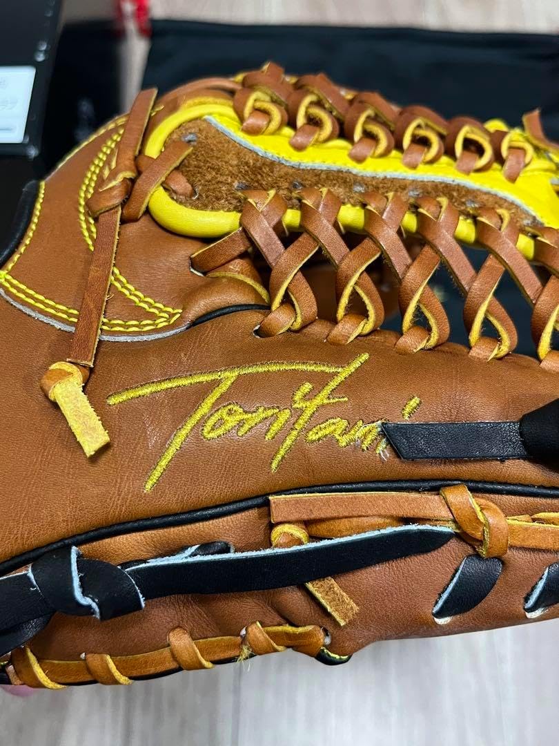 《新品未使用》鳥谷敬氏引退記念グラブ《M00》 終了 予約受付 鳥谷選手 引退記念グラブ 久保田スラッガー ウッド×G