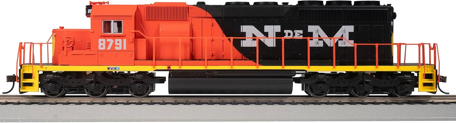 Bachmann Trains - EMD SD 40-2 DCC Ready Diesel Locomotive - National Railways of Mexico #8791 - HO Scale