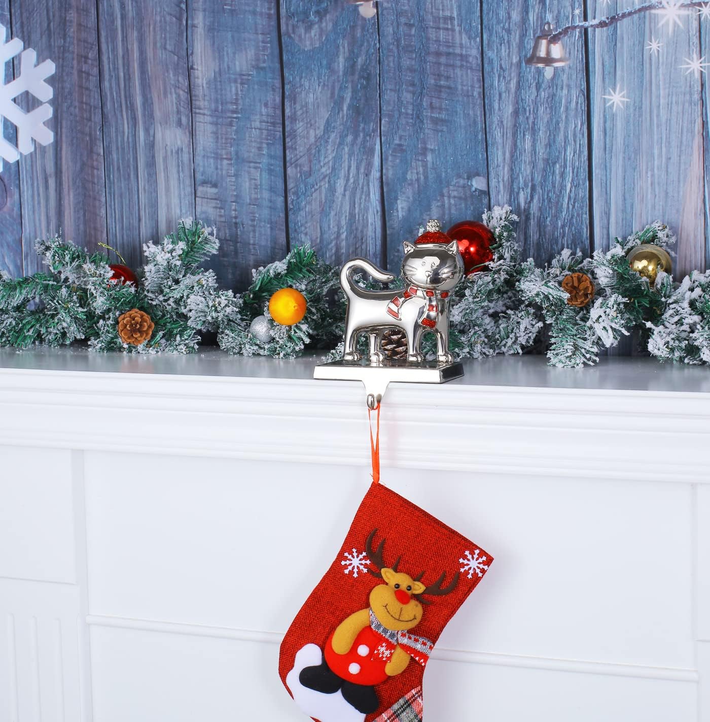 Stocking Holders for Mantel -Cute Silver Metal Christmas Stocking Holder for Mantle Christmas Stocking Hangers for Mantel Stocking Hooks for Fireplace Stocking Holders for Christmas Decoration (Cat)