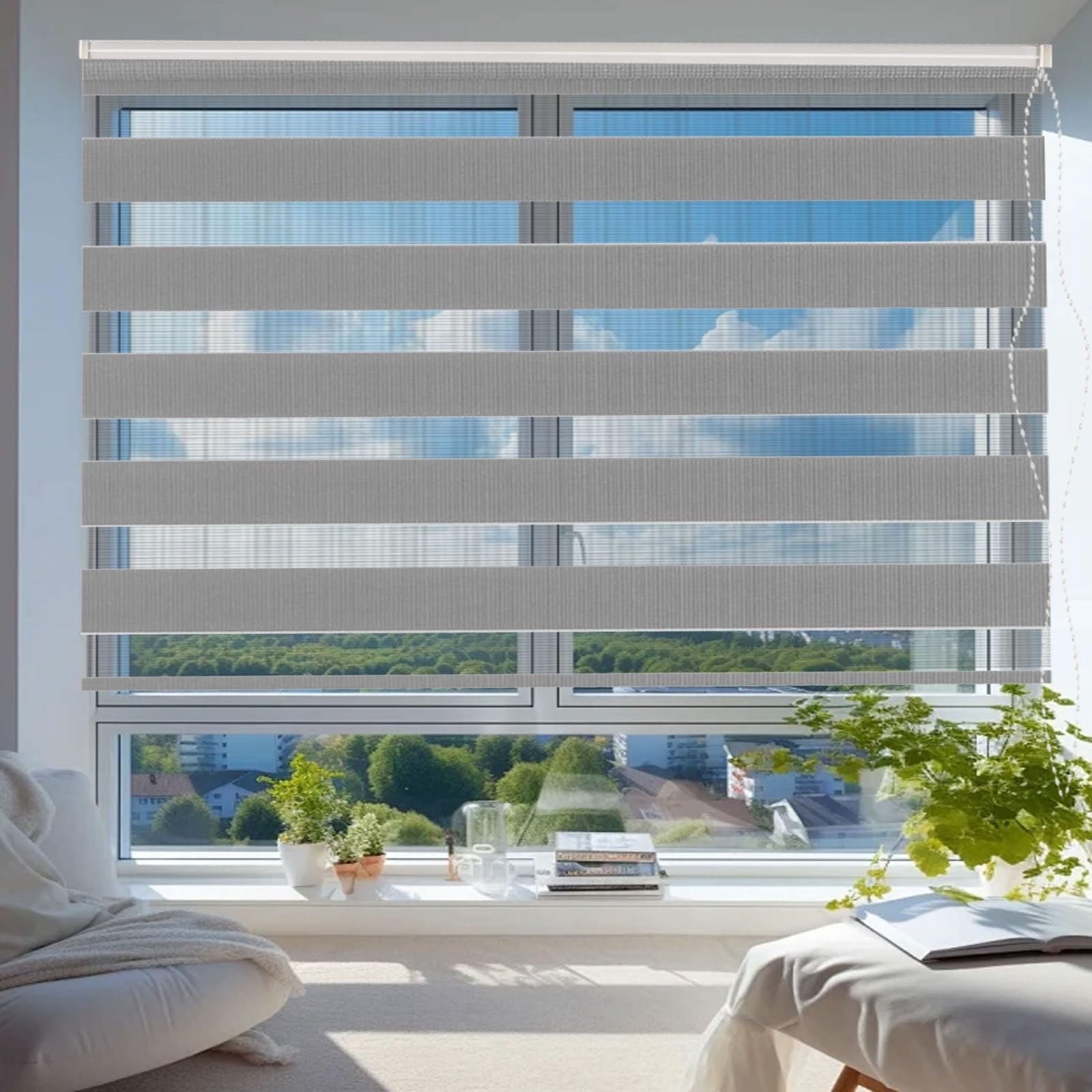 Store Occultant Protection Solaire 110 x 300 cm Protection Solaire et Visuelle Opaque Store Occultant Fenetre Facile à Montage pour Chambre Bébé Chambre Grenier Bureau, Gris Clair