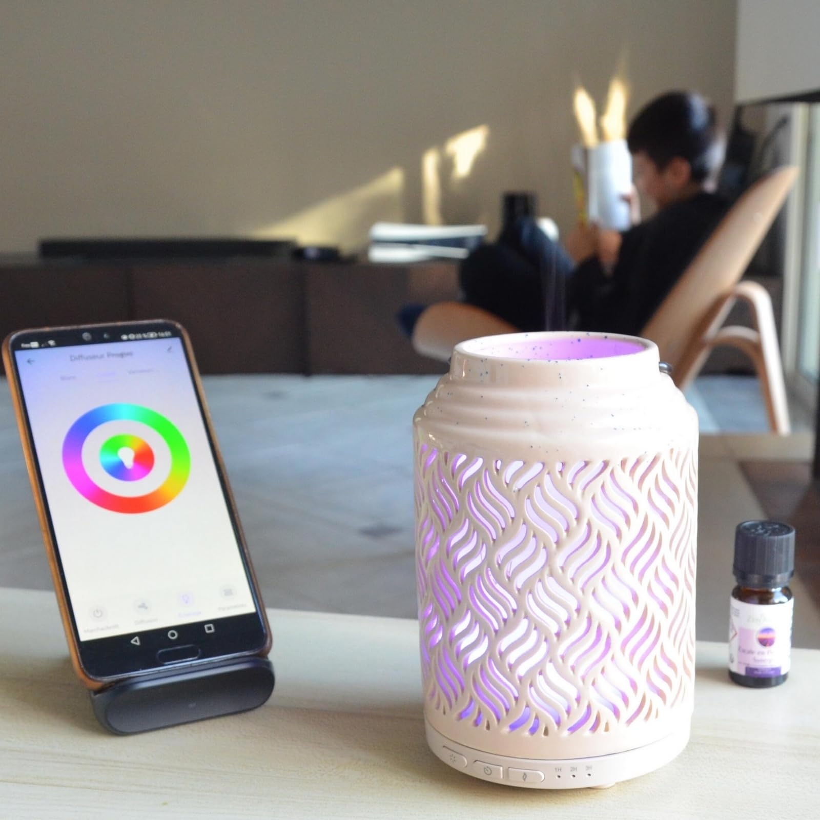 Zen'Arôme Diffusor für ätherisches Öl, WLAN Venedig – elektrischer Diffusor, kompatibel mit Alexa/Google Home – vollständige Kontrolle über die App Tuya Smart – natürliche Materialien Holz und Keramik