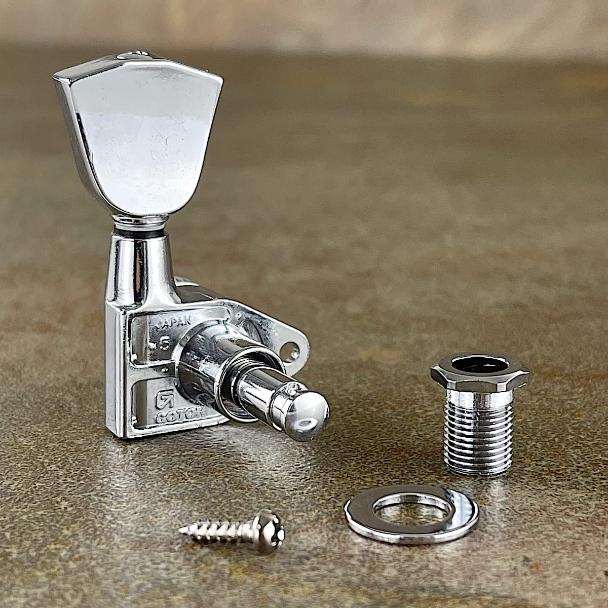 Amazon.com: Gotoh Magnum Lock Trad Tuners SG301 MG-T- 01 - Chrome