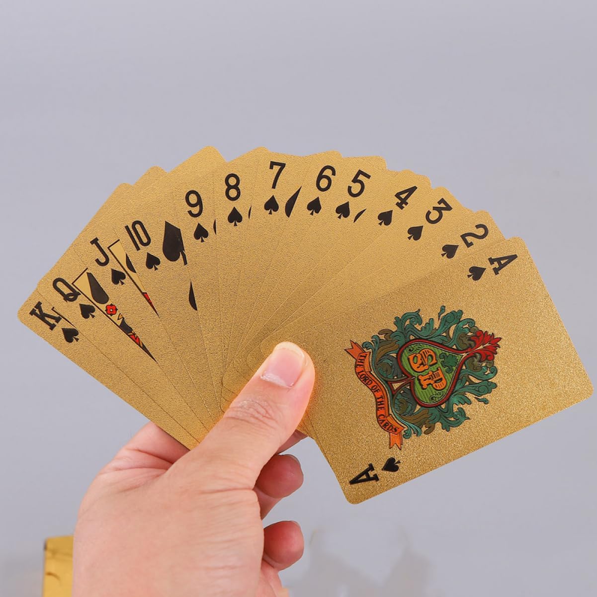 BESTonZON 3 Set Di Carte Da Gioco Impermeabili Carte Da Gioco D'Oro Carte Da Gioco Lucide Poker Gioco Di Intrattenimento Carte Trucco Gioco Di Partito Tally Carte Da Gioco Mazzo