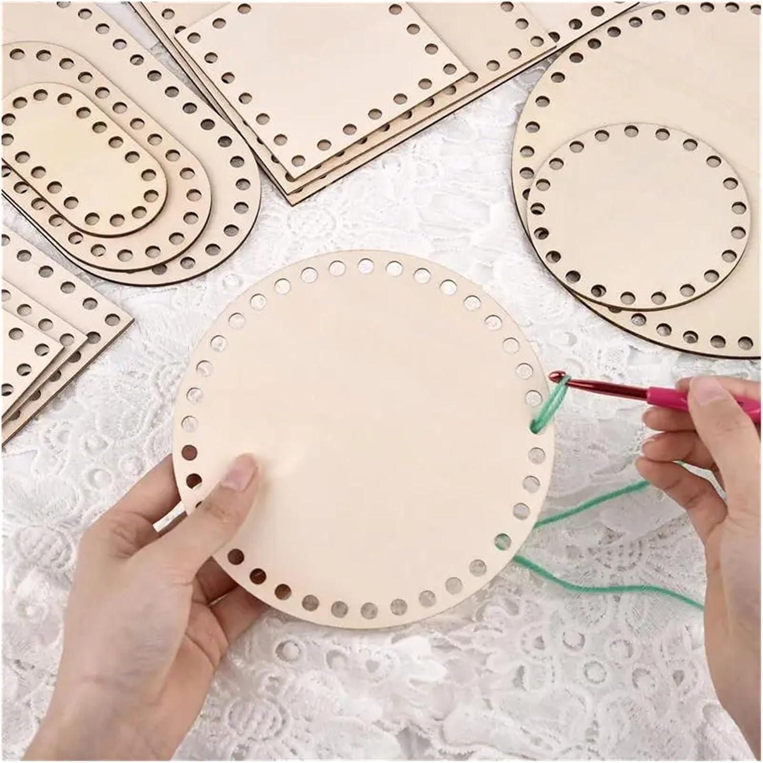Wooden Basket Bottom 3 Pcs/Set Crochet Basket Base Unfinished Blank Cross Stitch Carved Hand-Woven DIY Crafts Wooden Bottom for Knitters(Round 25cm)