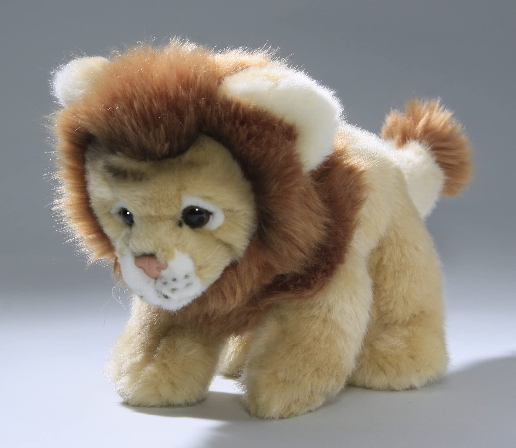 Carl Dick Plüsch-Löwe Sitzend – Kuscheltier Ca. 15 Cm, Weich & Sicher, Made In Germany