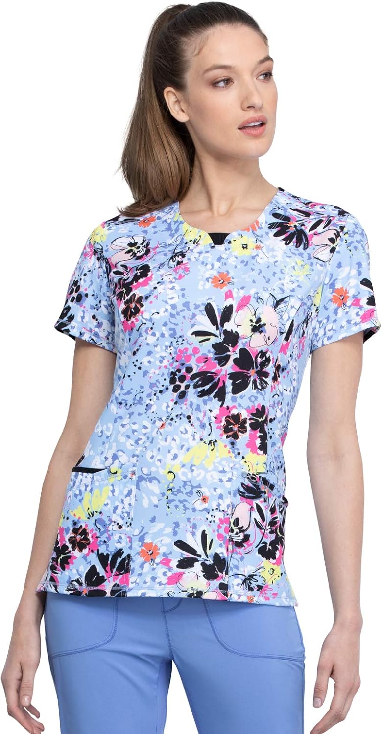 Cherokee womens Contemporary Large Beautiful Blooms