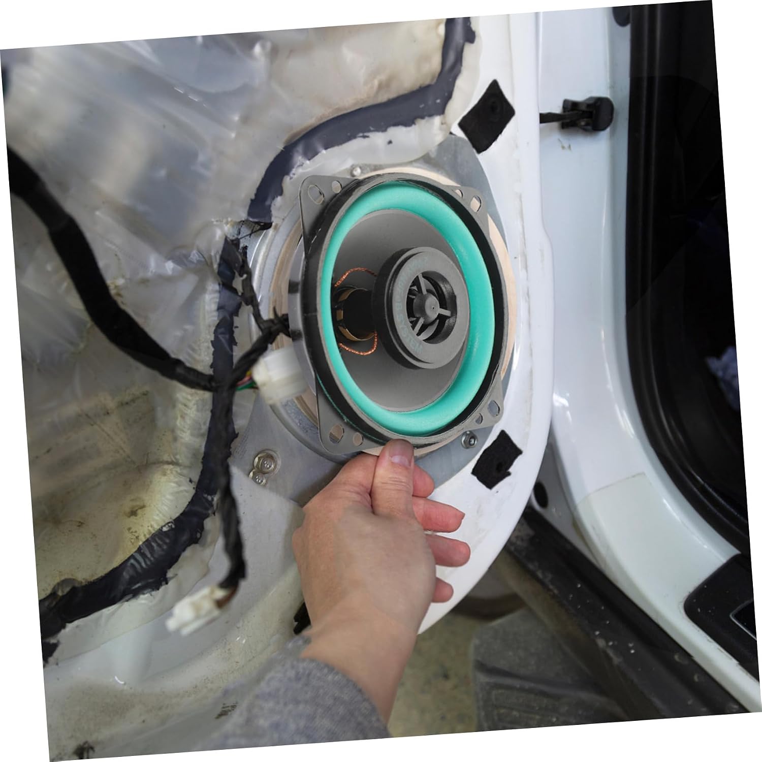 Mikinona 4-Inch Car Door Speakers 4 Ohm Shallow Mount Loudspeakers for Enhanced Bass Audio Compatible Most Vehicles