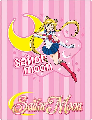 Great Eastern Entertainment Sailor Moon - Manta de sublimación Sailor Moon de 46 pulgadas de ancho x 60 pulgadas de alto