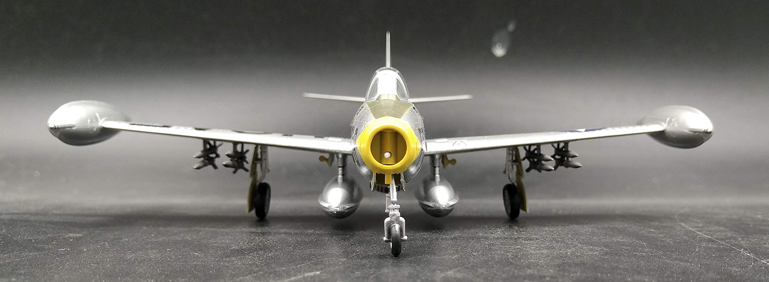 磯部式 瞬間小顔矯正法 DVD3枚＋特典DVD1枚付き