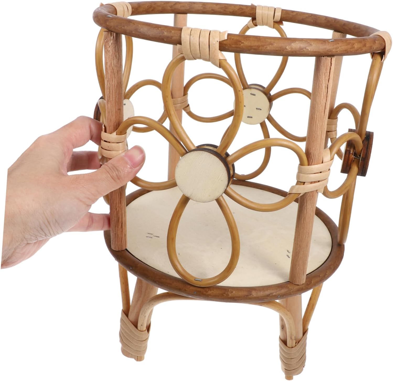 Garneck Handwoven Rattan Plant Stand with Legs European-style Heavy Duty Flower Pot Holder for Indoor and Outdoor Decor Compact and Chic Flower Display for Home Office Balcony Garden