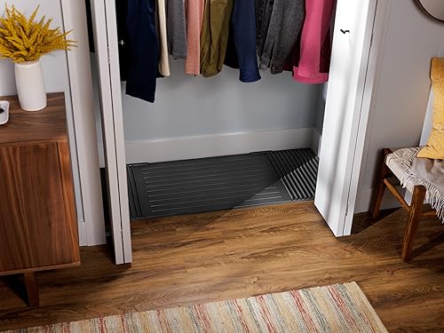 Vista 13 de WeatherTech ClosetMat, tapete de 55 x 22 pulgadas, protección para suelos de armario, recortable, color gris