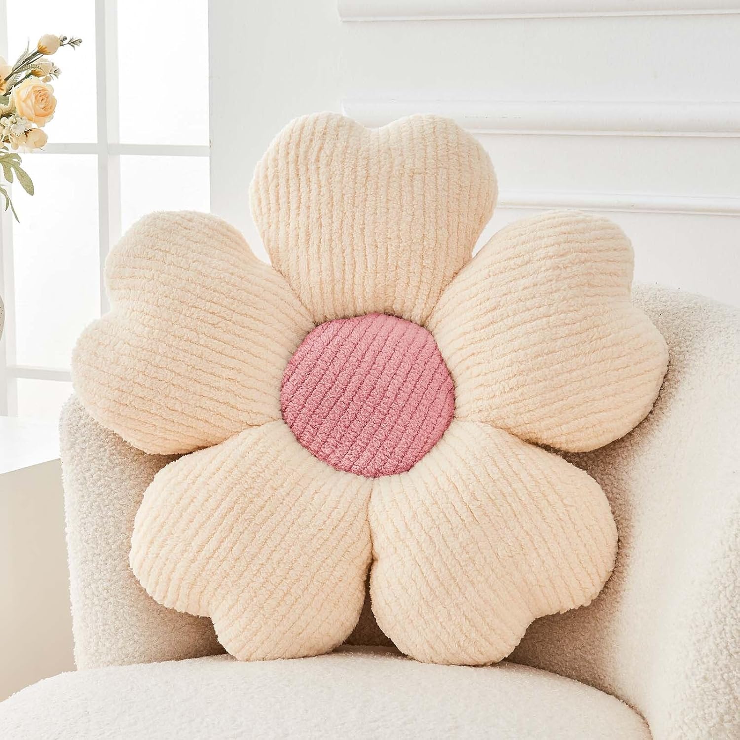 Flower Throw Pillow, Cute Flower Shaped Pillow Decorative Throw Pillow for Bed Couch, Soft Daisy Pillows Floor Seating Cushion Cushions (14.9 Inch Ivory+Pink)