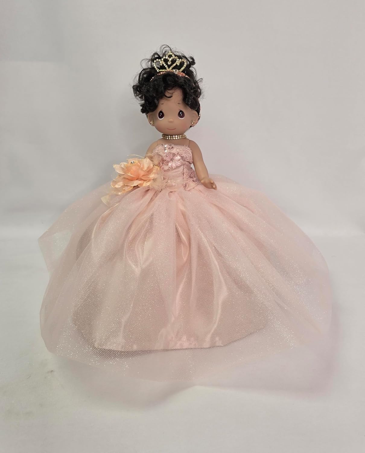 KINNEX COLLECTIONS SINCE 1997 17" Quinceañera Centerpiece Doll – Tulle Gown, Mis Quince Años Table Decoration & Keepsake ARC8421-29 (Blush)